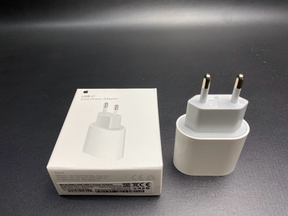 Apple charger