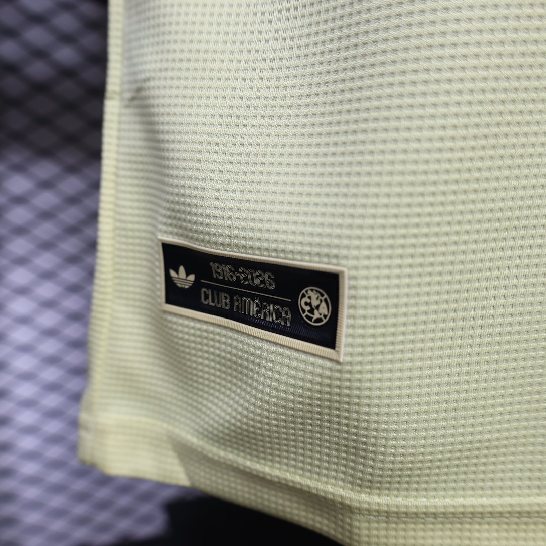 (26/27) American Yellow S-3Xl10 7