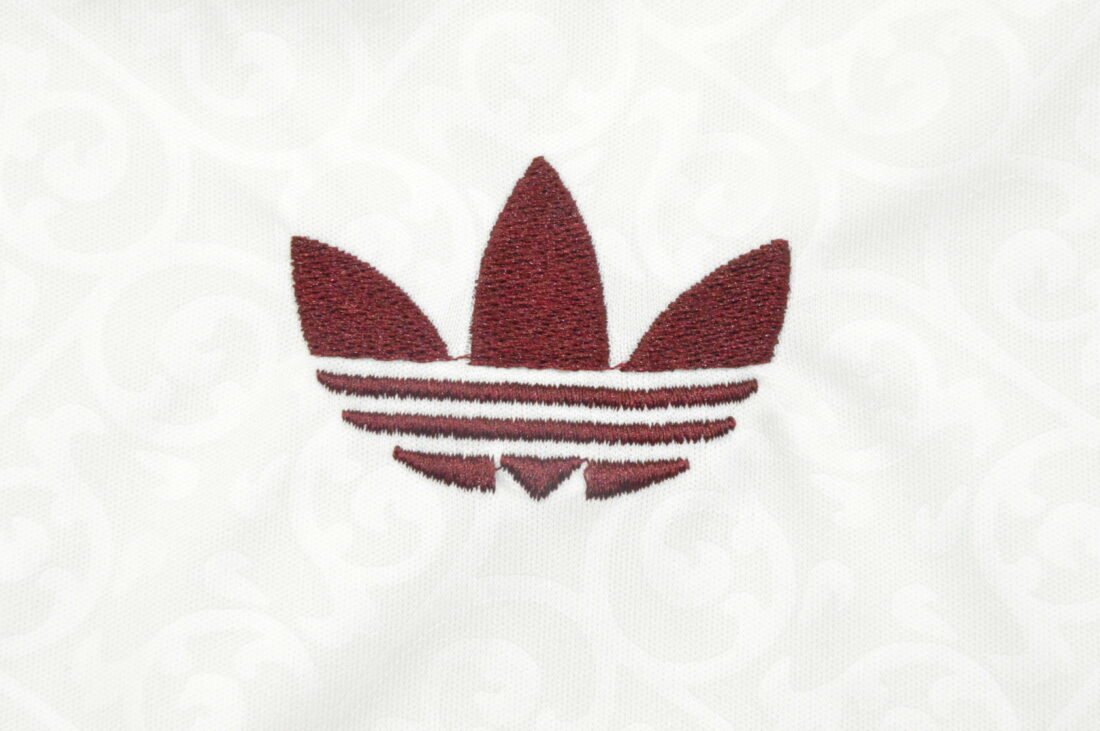 Spain Mujer Crop 78