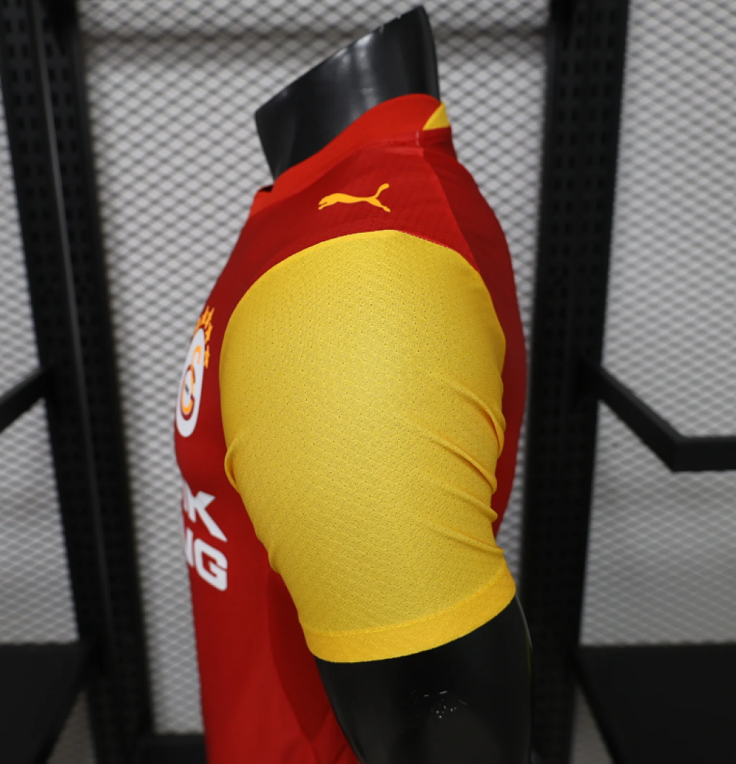 (26/27) Galatasaray Player Casa S-XXL 13