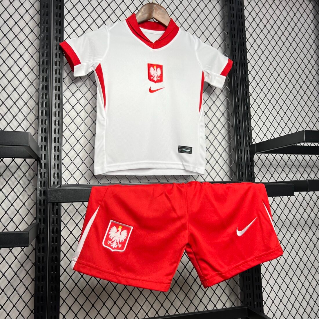 (24/25) Poland Euro الأساسي أطفال طقم 11