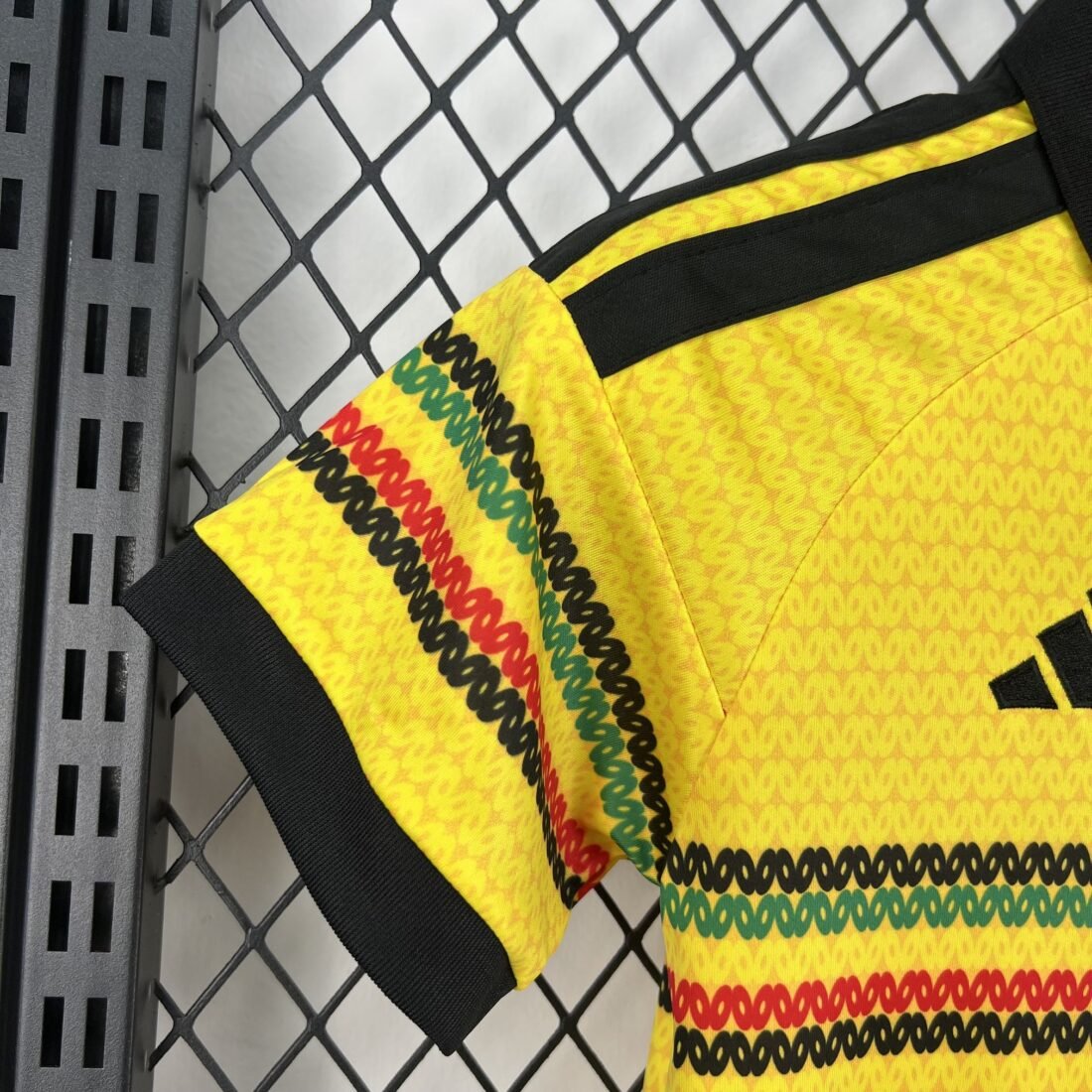 (16/28) 2026 Kids Kit Jamaica X Bob Marley Home Jersey 11