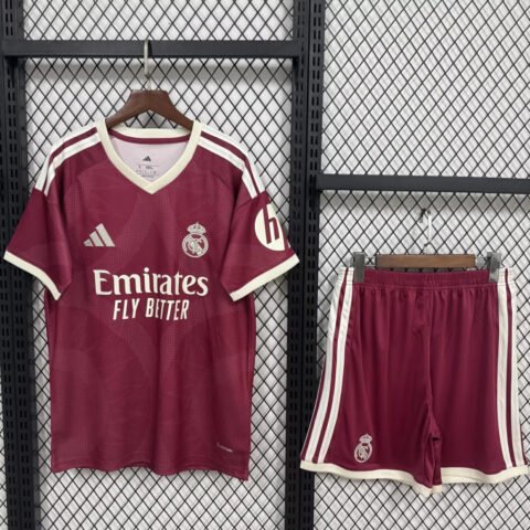 (26/27) Real Madrid طقم S-XXL