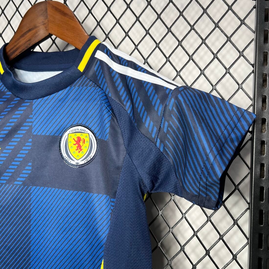 (24/25) Scotland Euro الأساسي أطفال طقم 2