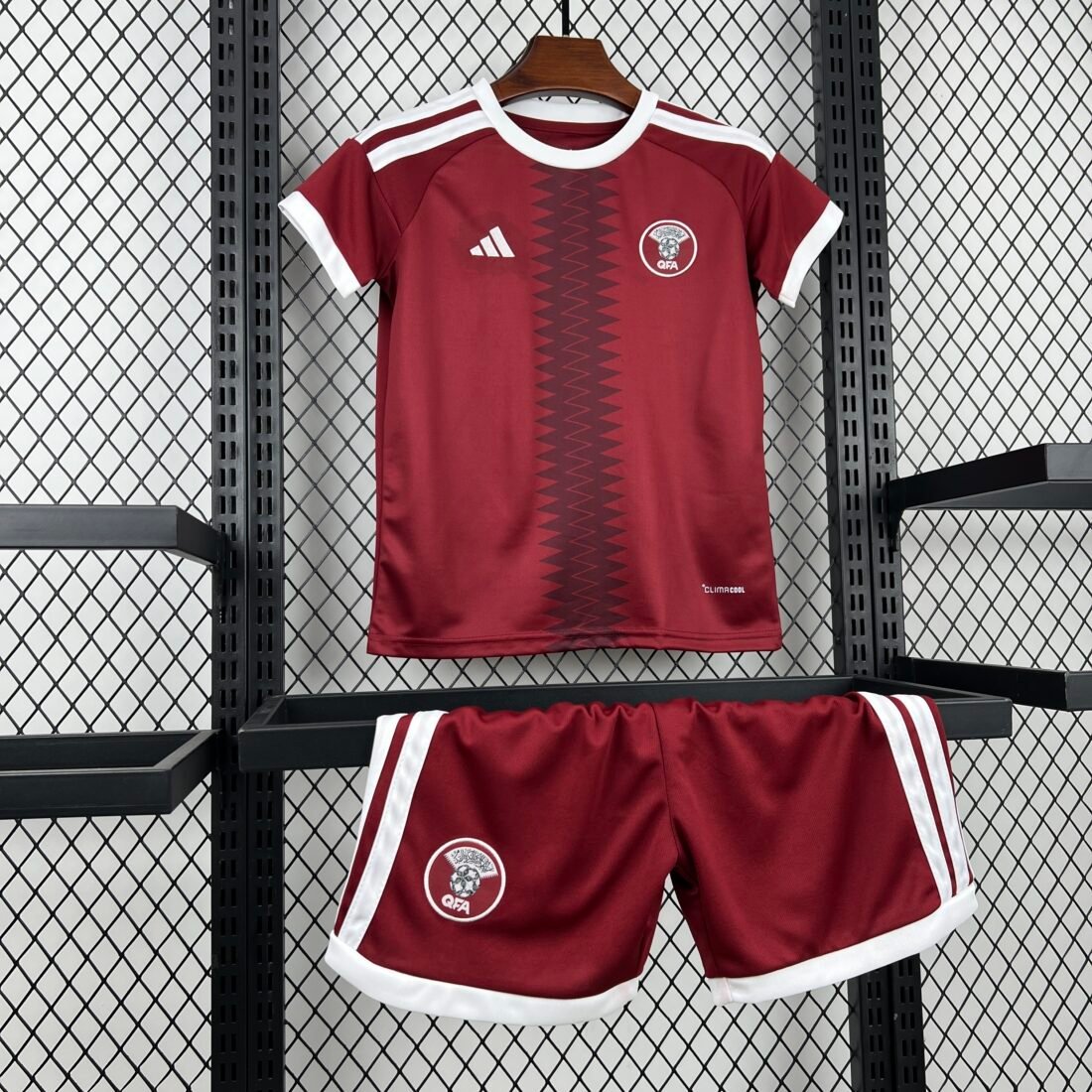 (26/27) أطفال Qatar World Cup الأساسي طقم 3
