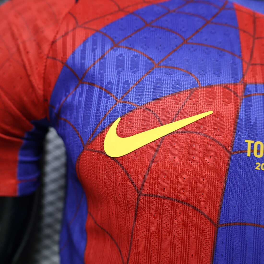 (26/27) Barcelona Spider-Man S – 2XL 18