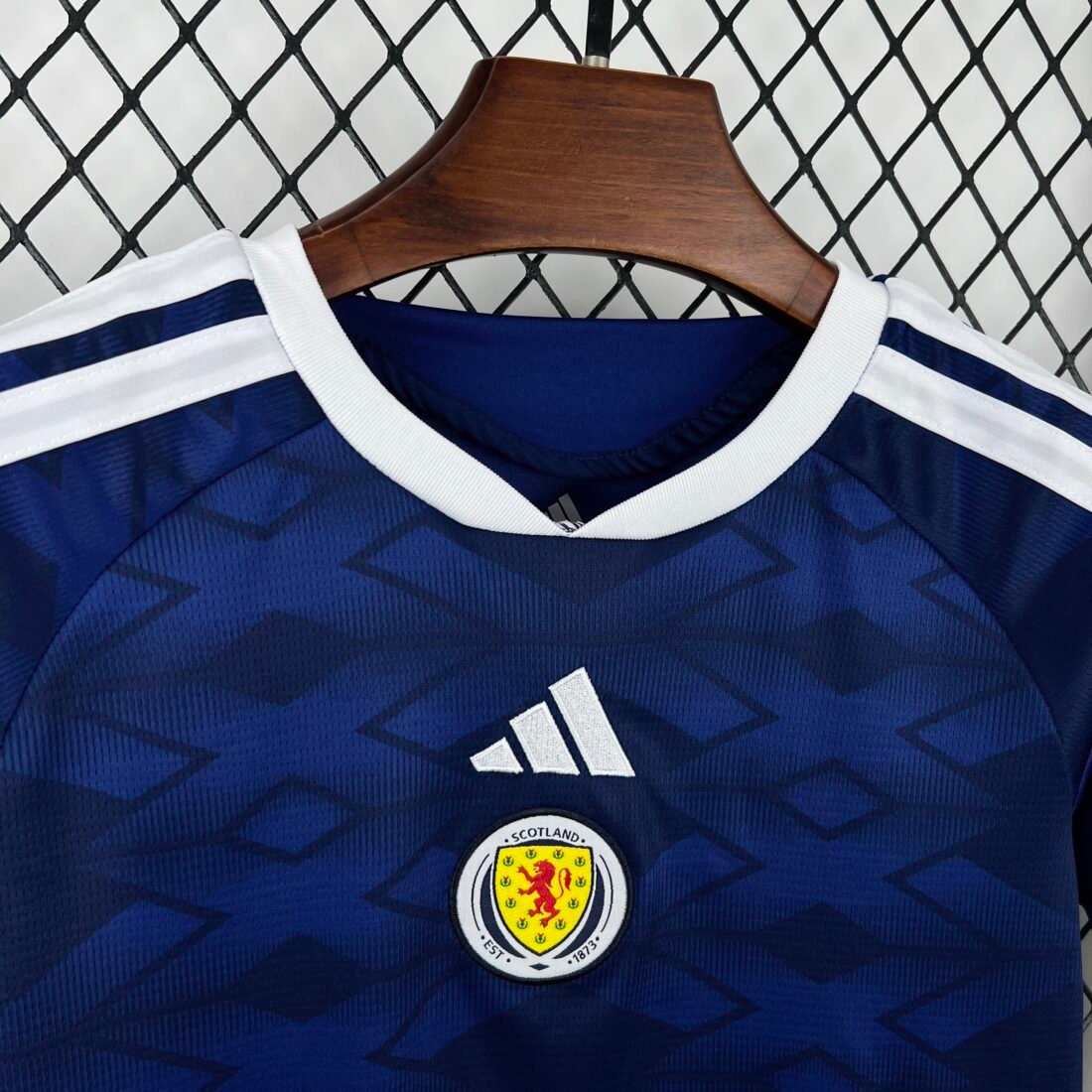 (16/28) 2026 أطفال Scotland World Cup الأساسي طقم 2
