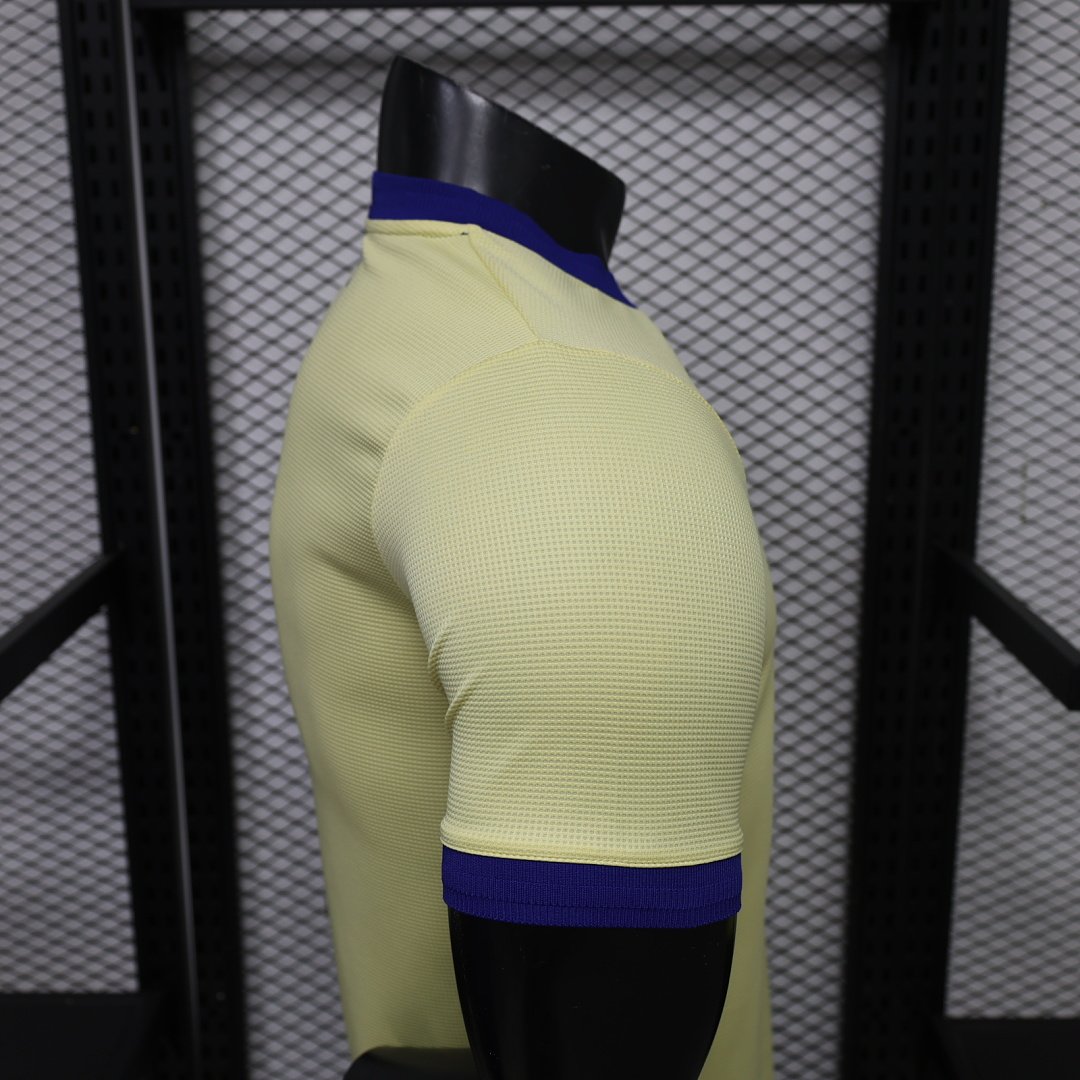 (26/27) American Yellow S-3Xl10 5