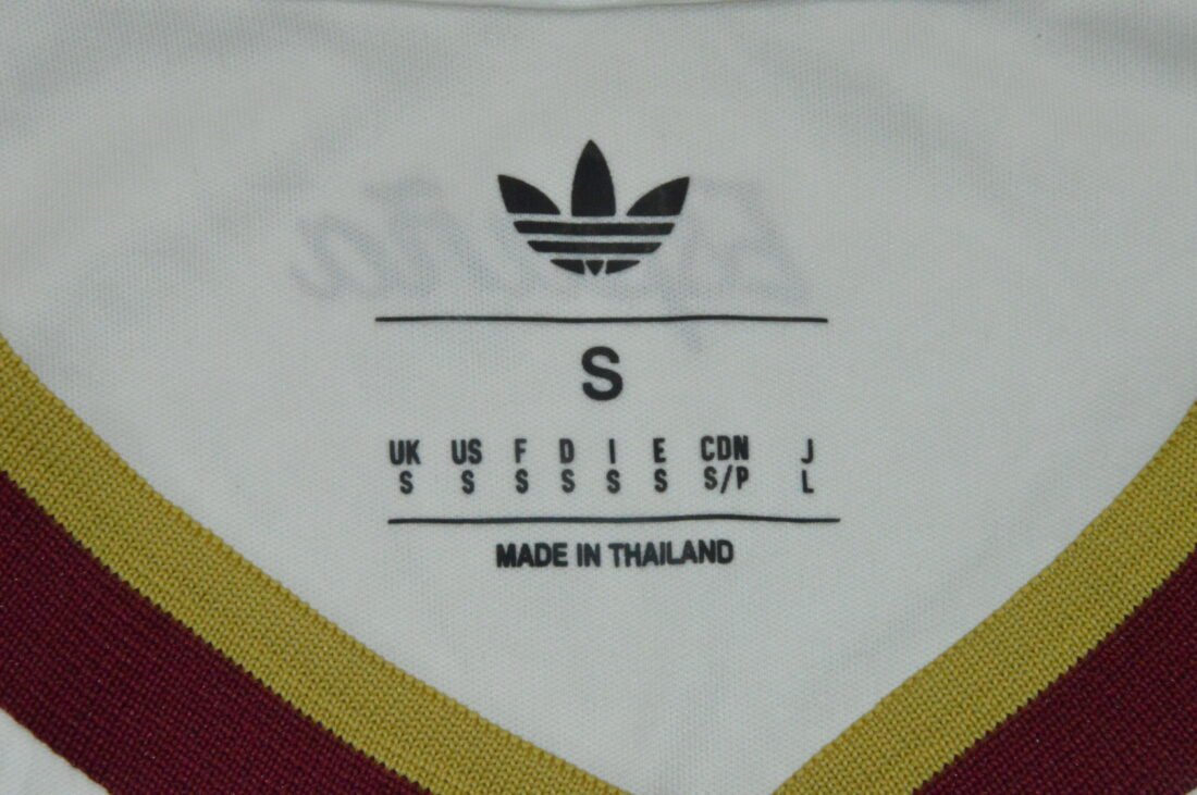 Spain Mujer Crop 82