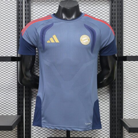 (26/27) Bayern Munich Player Training S-2XL