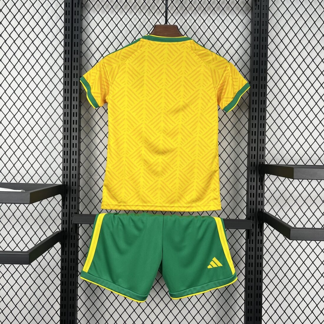 (26/27) أطفال طقم South Africa World Cup الأساسي 7