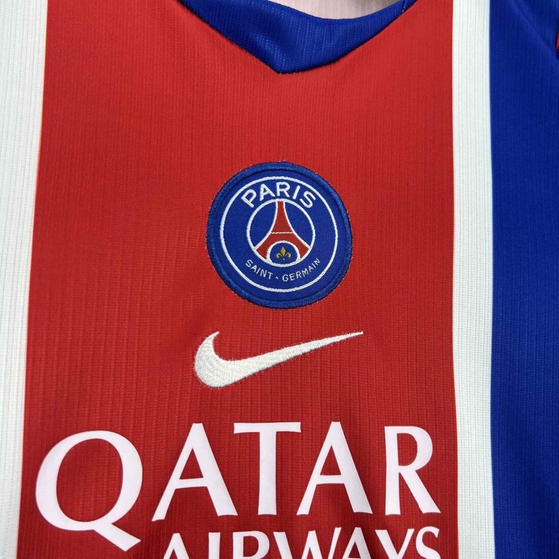 (26/27) PSG Infantil Kit Casa 2