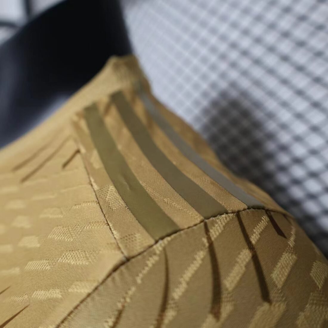 (25/26) Real Madrid Gold Player إصدار خاص S-XXL 10
