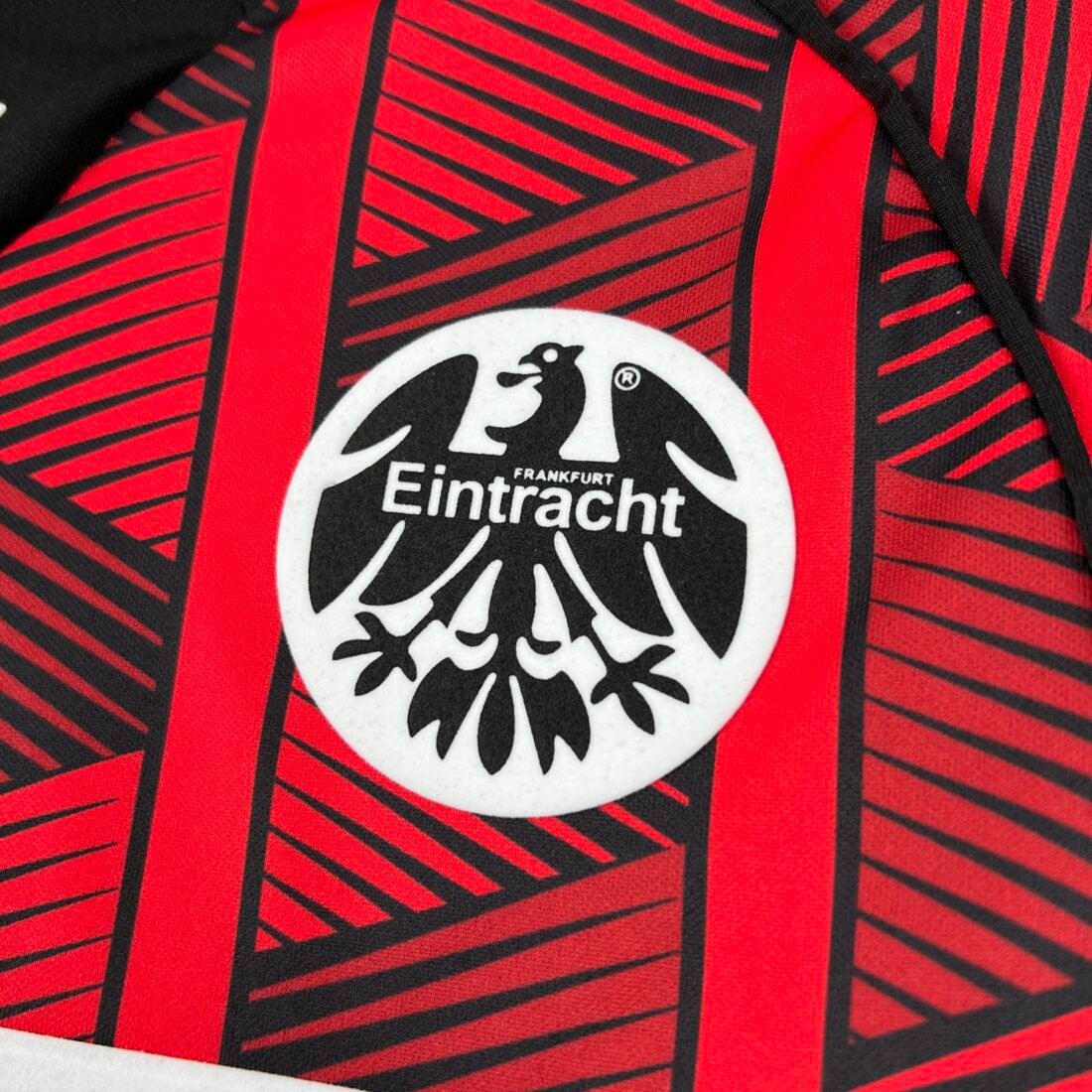 95/96 Eintracht Frankfurt Home Jersey Retro Version 11