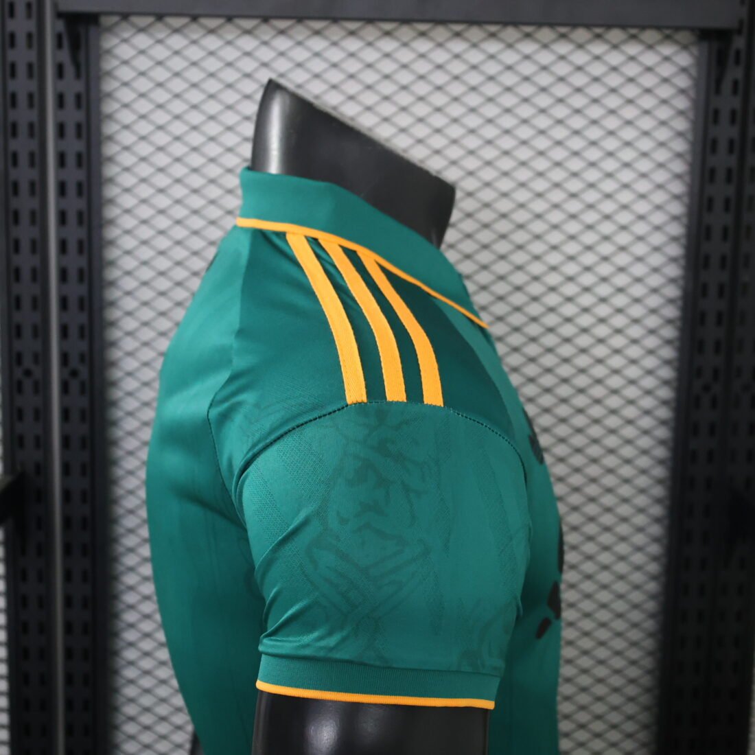 26/27 Liverpool Retro Version S-3XL 8