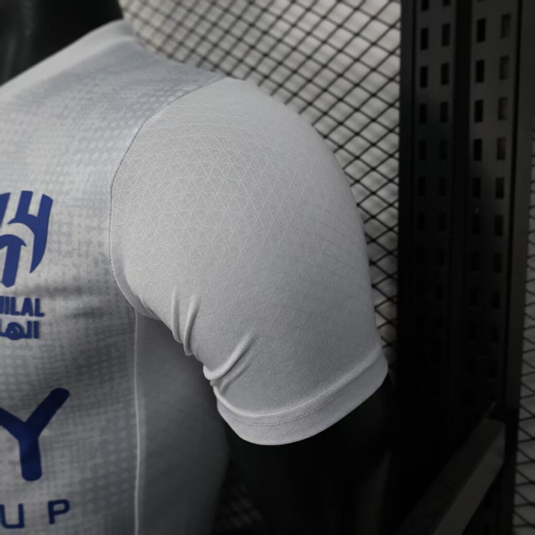 Player: Crescent Training Suit | álbum | shop NO.123 | Store 16