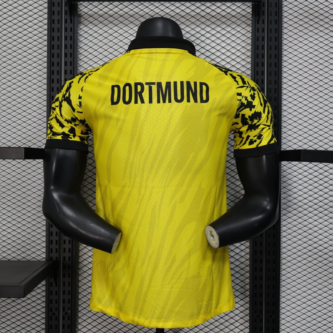 Player: Dortmund Special Edition Yellow | álbum | shop NO.123 | Store 1