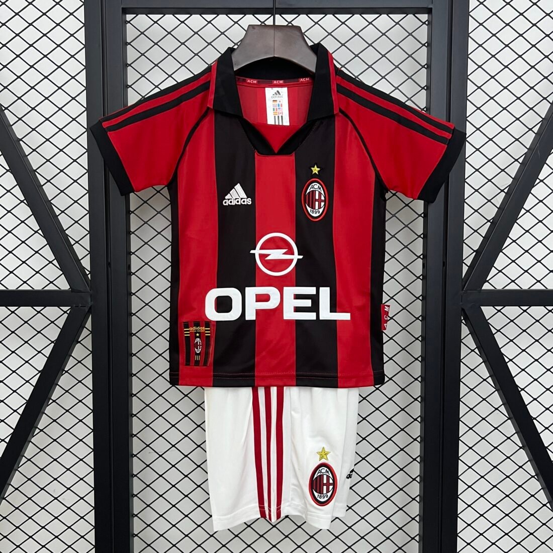 98/99 AC Milan Local Infantil 16-28 4