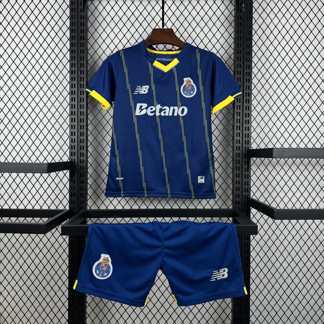 25/26 Porto Fourth Kit Kids 16-28 1