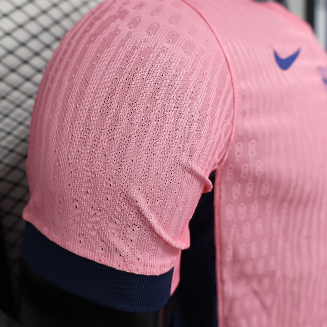 (25/26) Player Barcelona Pink Álbum S-2XL 19