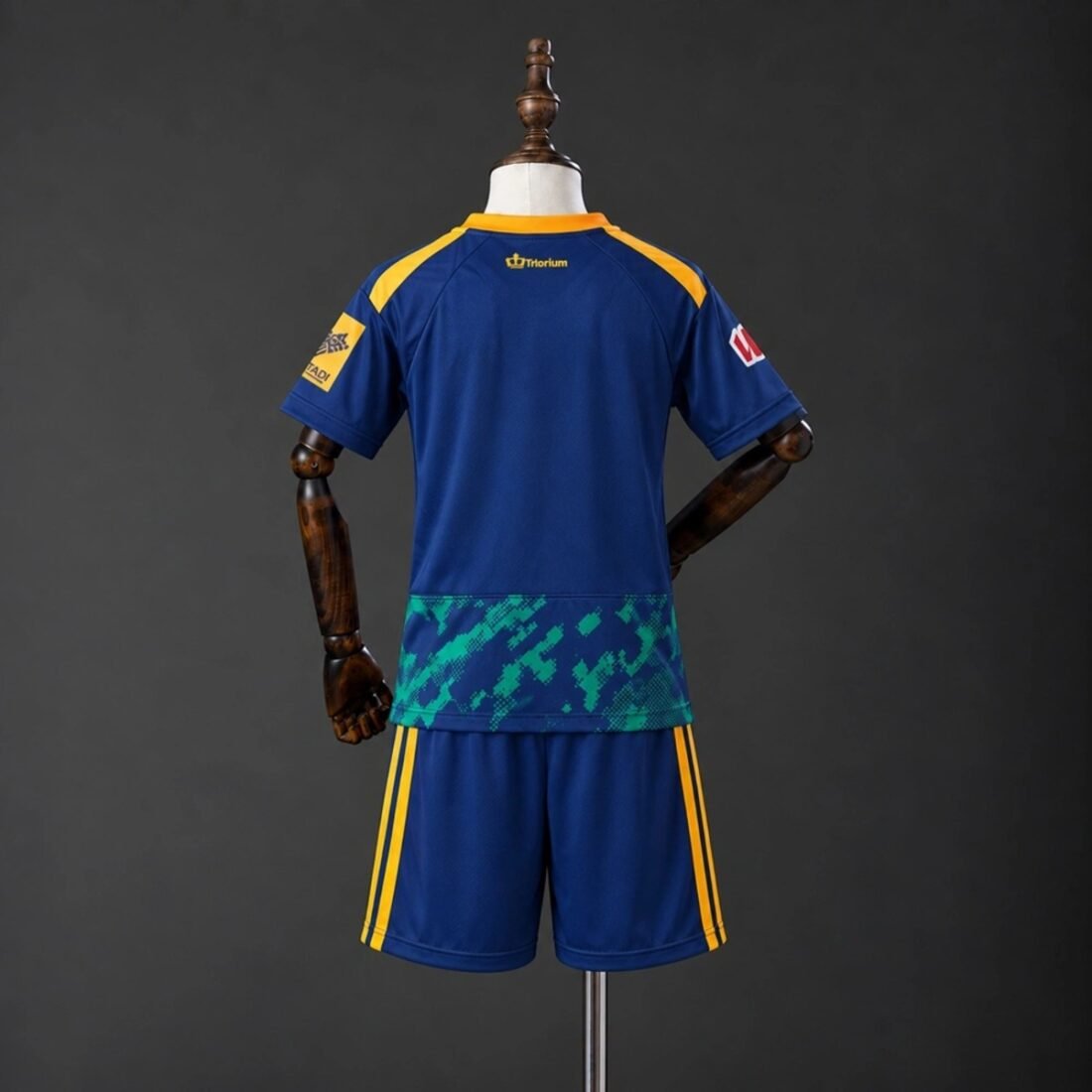 26/27 Granada Away Kit Kids 16-28 3