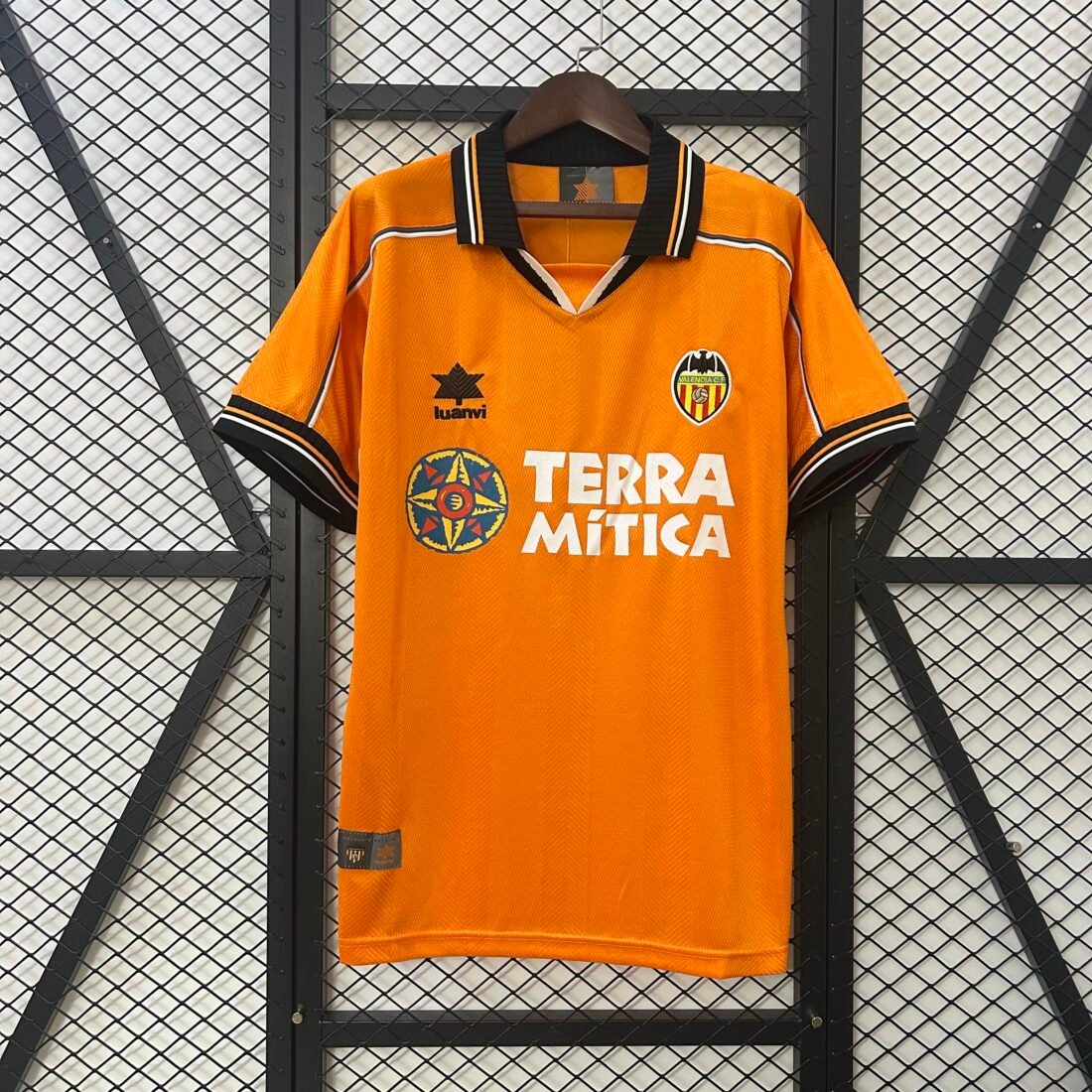 99/00 Valencia Away Retro Version S-2XL 16