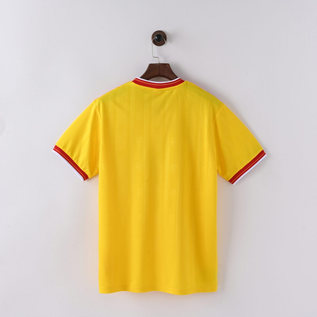 (85/86) Liverpool Away 1