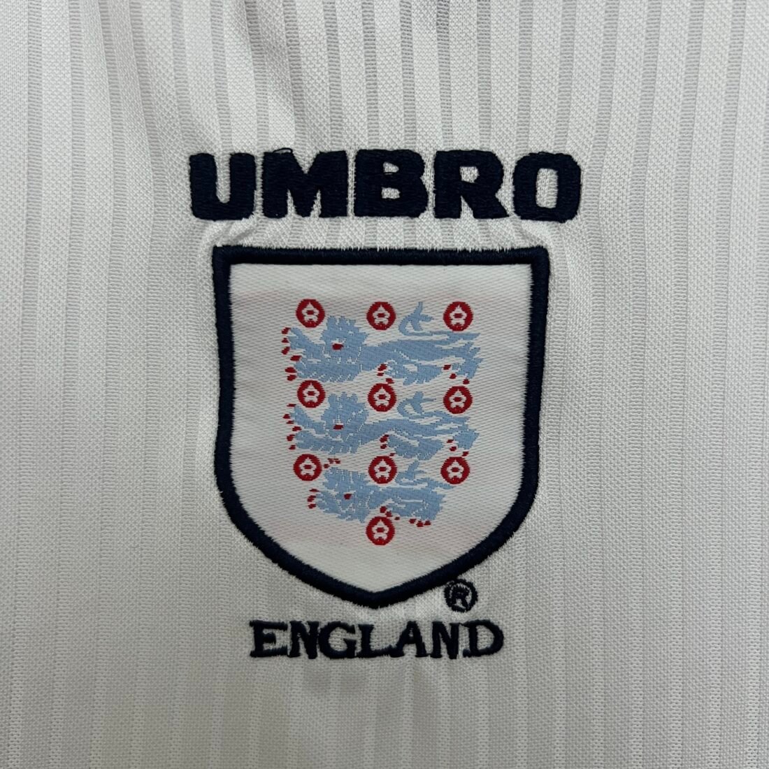 kids England 1998 home size: 16-28 8