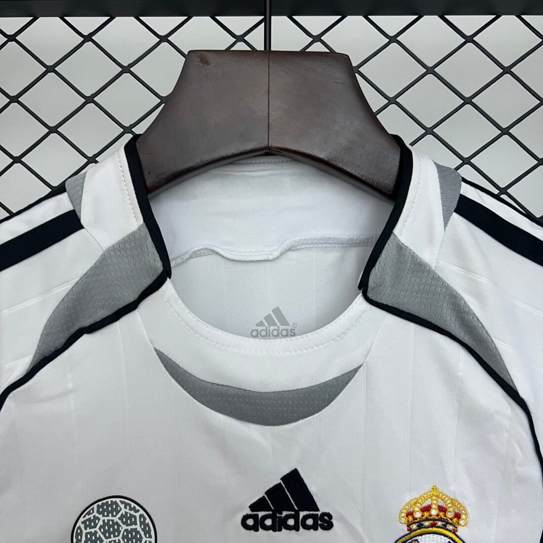 06/07 Real Madrid Home Kids 16-28 15