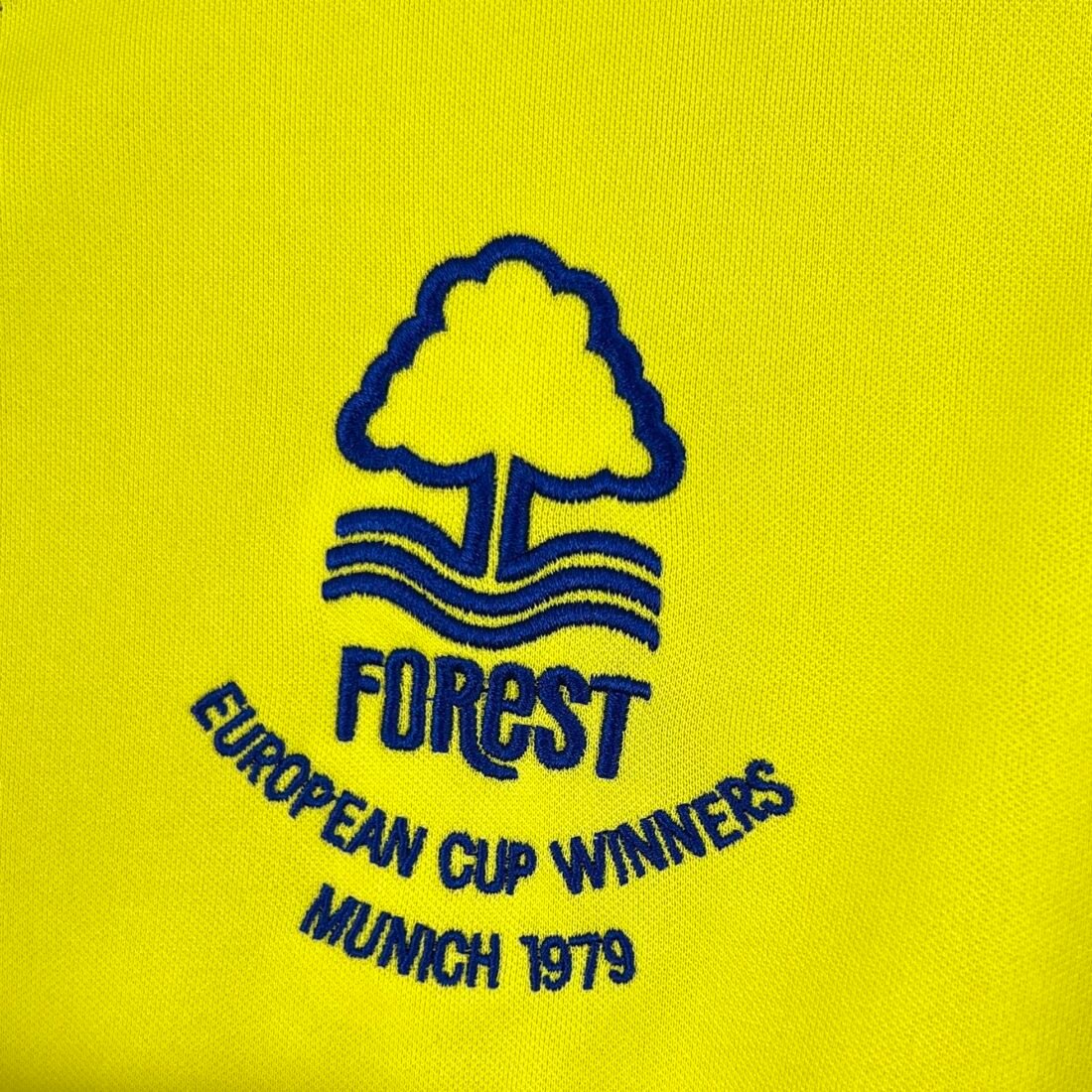 77/78 Nottingham Forest Away Jersey Retro Version 1