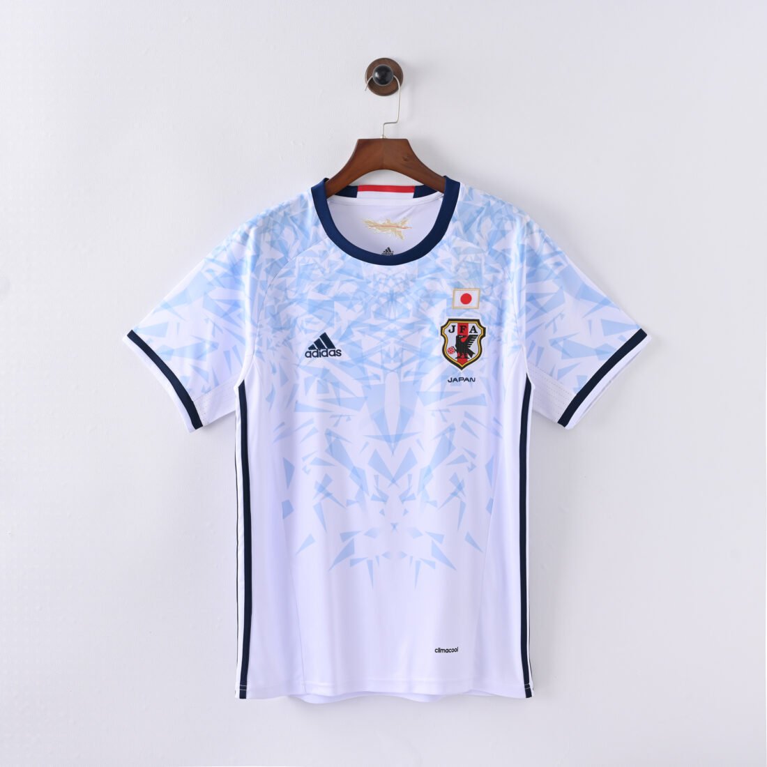 (16/17) Japan Visitante 16