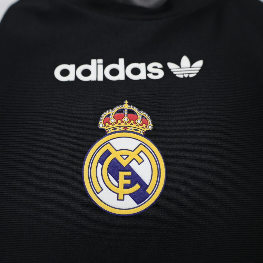 (26/27) Real Madrid Casual Retro Black S-3XL álbum shop NO.123 Store 14