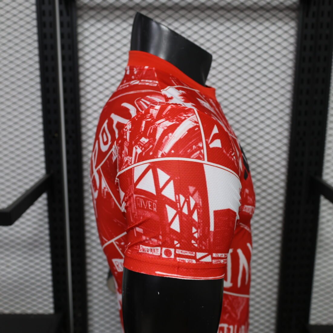 (26/27) Riverbed Special Edition Red S-3XL álbum shop NO.123 Store 6
