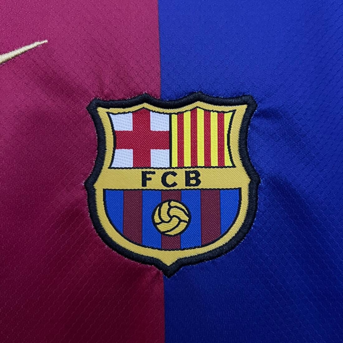 (25/26) Kids Barcelona Home – Size: 16-28 Álbum 17