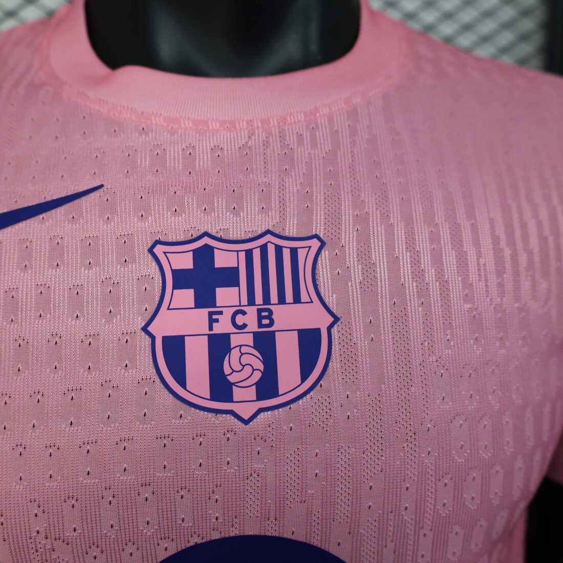 (25/26) Player Barcelona Pink Álbum S-2XL 27