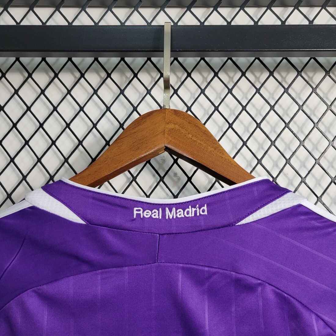 Real Madrid Retro Version S-2XL 1