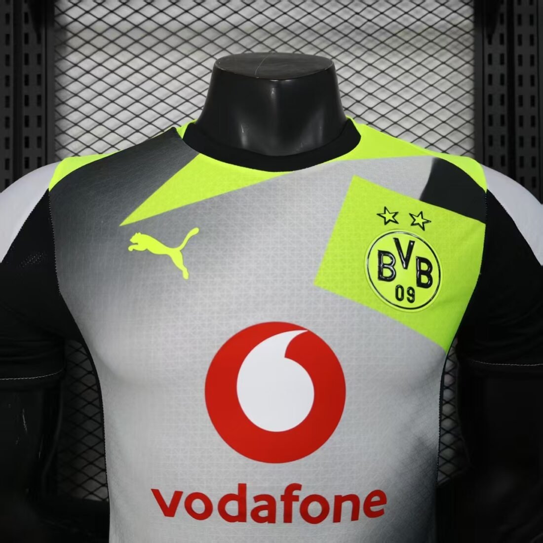 (25/26) Players: Dortmund Second Guest Fluorescent Green álbum shop NO.123 Store 20