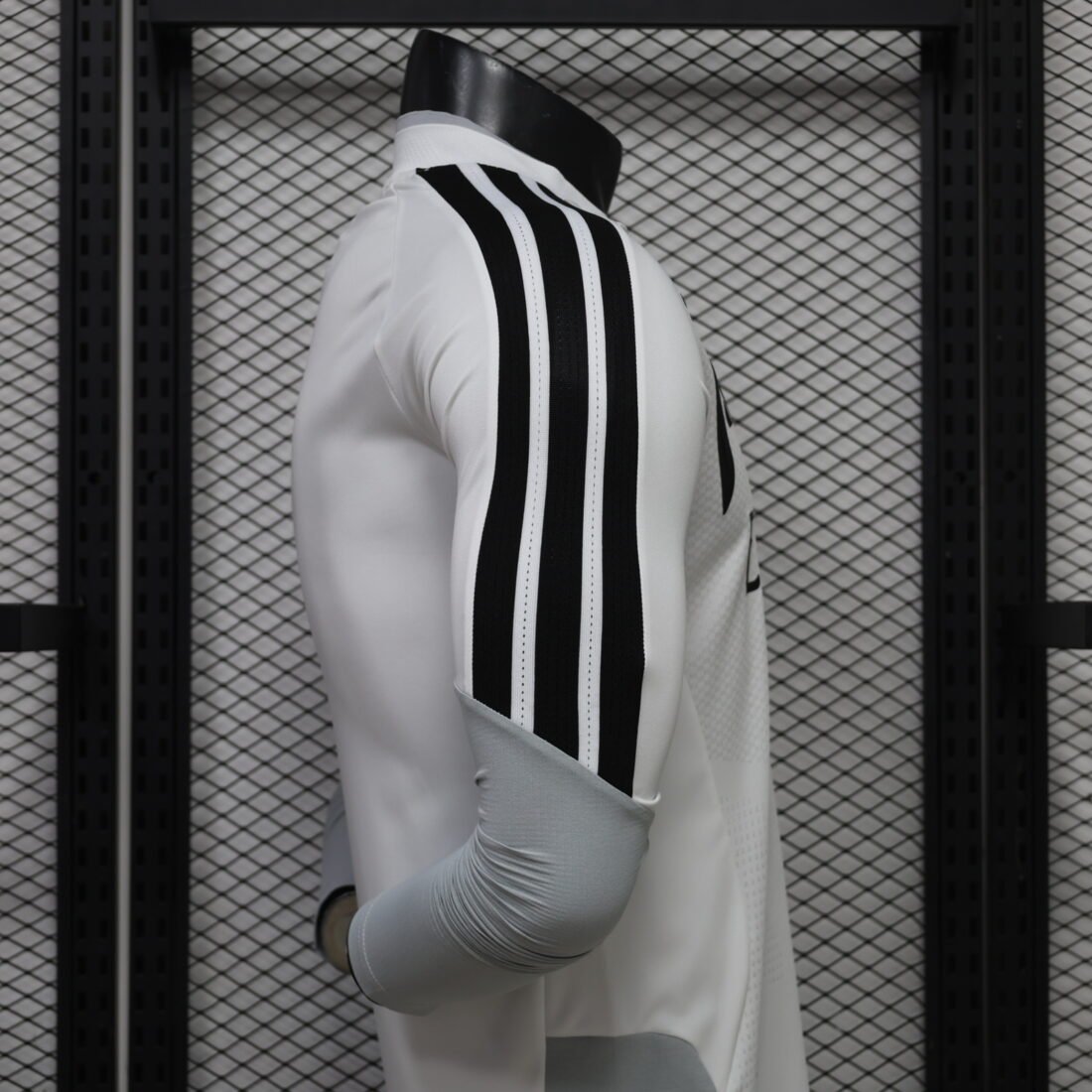 Real Madrid Training Kit Long Sleeve Player Version S-3XL 6