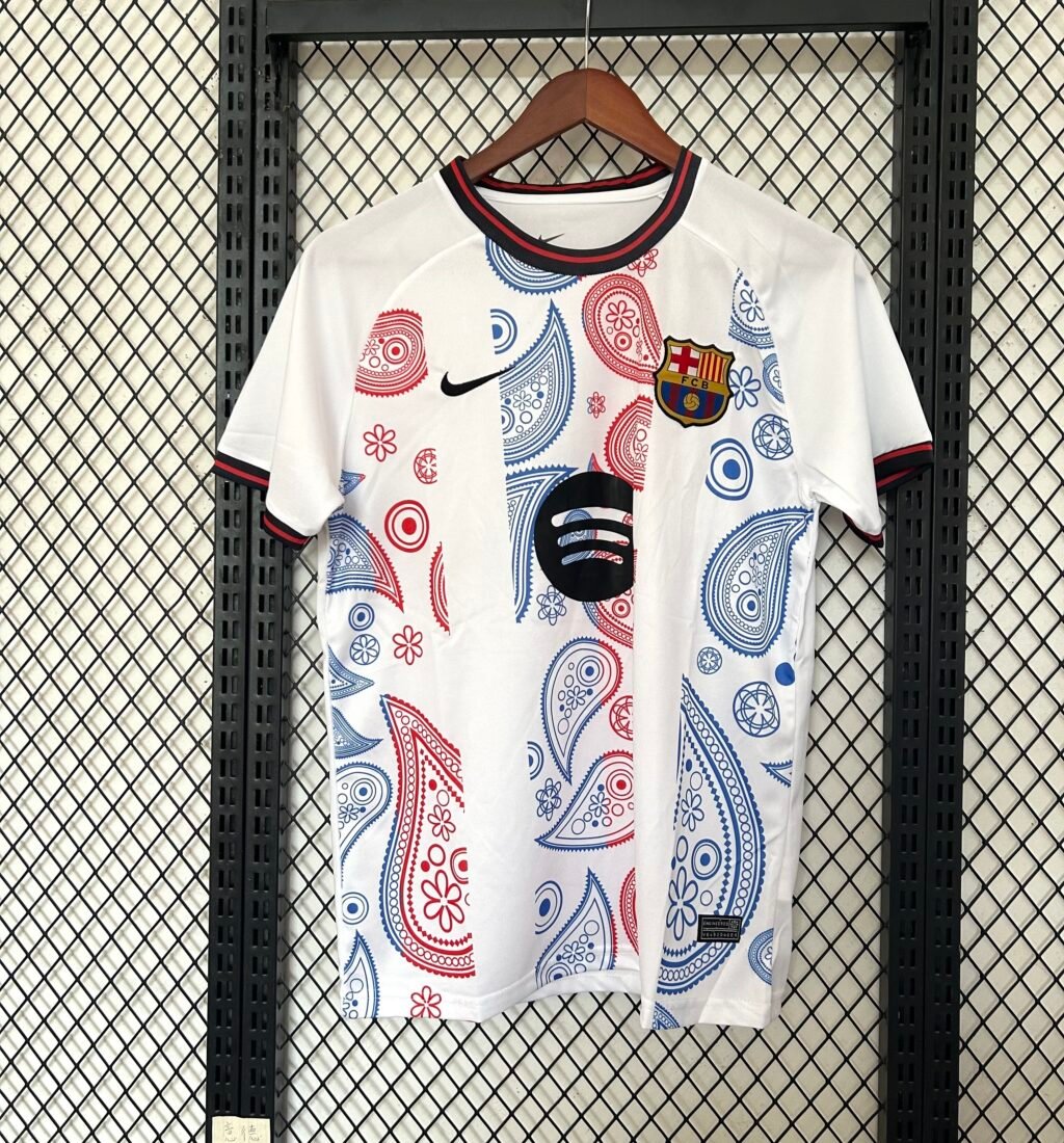 (25/26) Barcelona Special Edition S-XXL Álbum 6