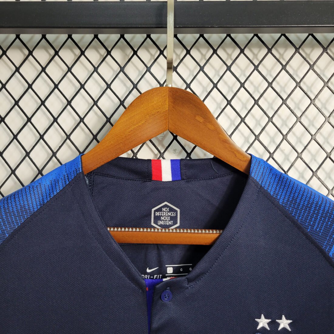 2018 France Casa Manica Lunga Retrò Version S-2XL 17