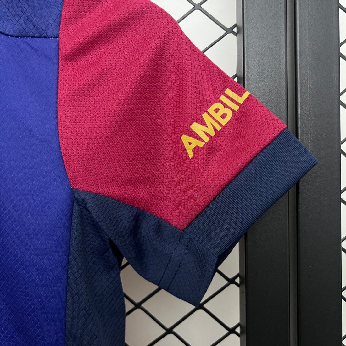 (25/26) Kids Barcelona Home – Size: 16-28 Álbum 15