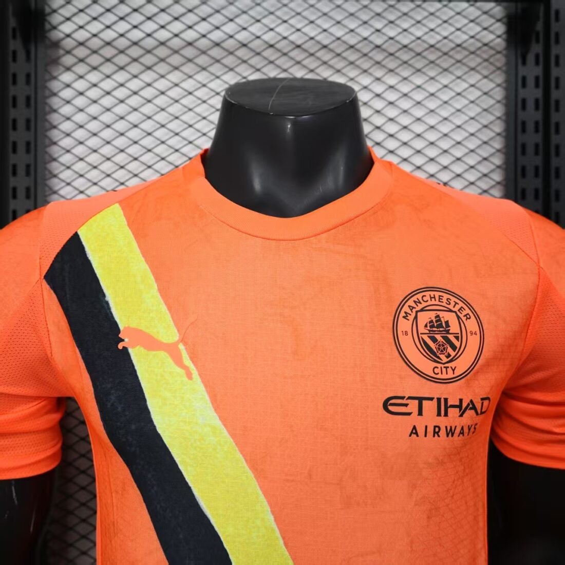 (25/26) Players: Manchester City Orange álbum shop NO.123 Store 20