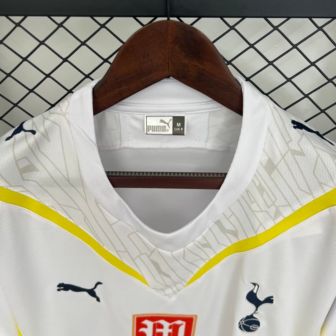09/10 Tottenham Home Retro Version S-2XL 1