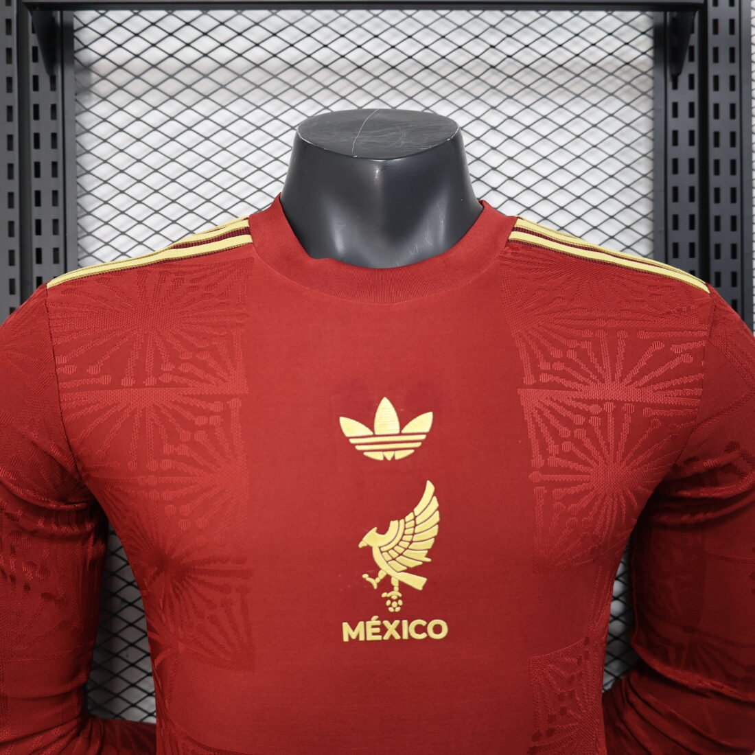 Player: Long Sleeve Mexican Red | álbum | shop NO.123 | Store 3