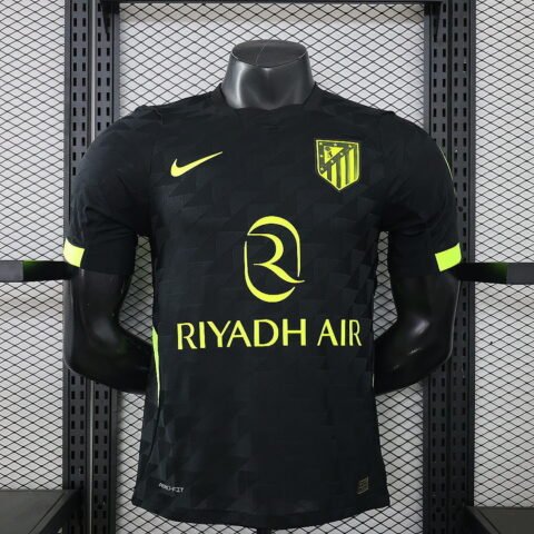 (26/27) Atletico Madrid Extérieur Version Joueur