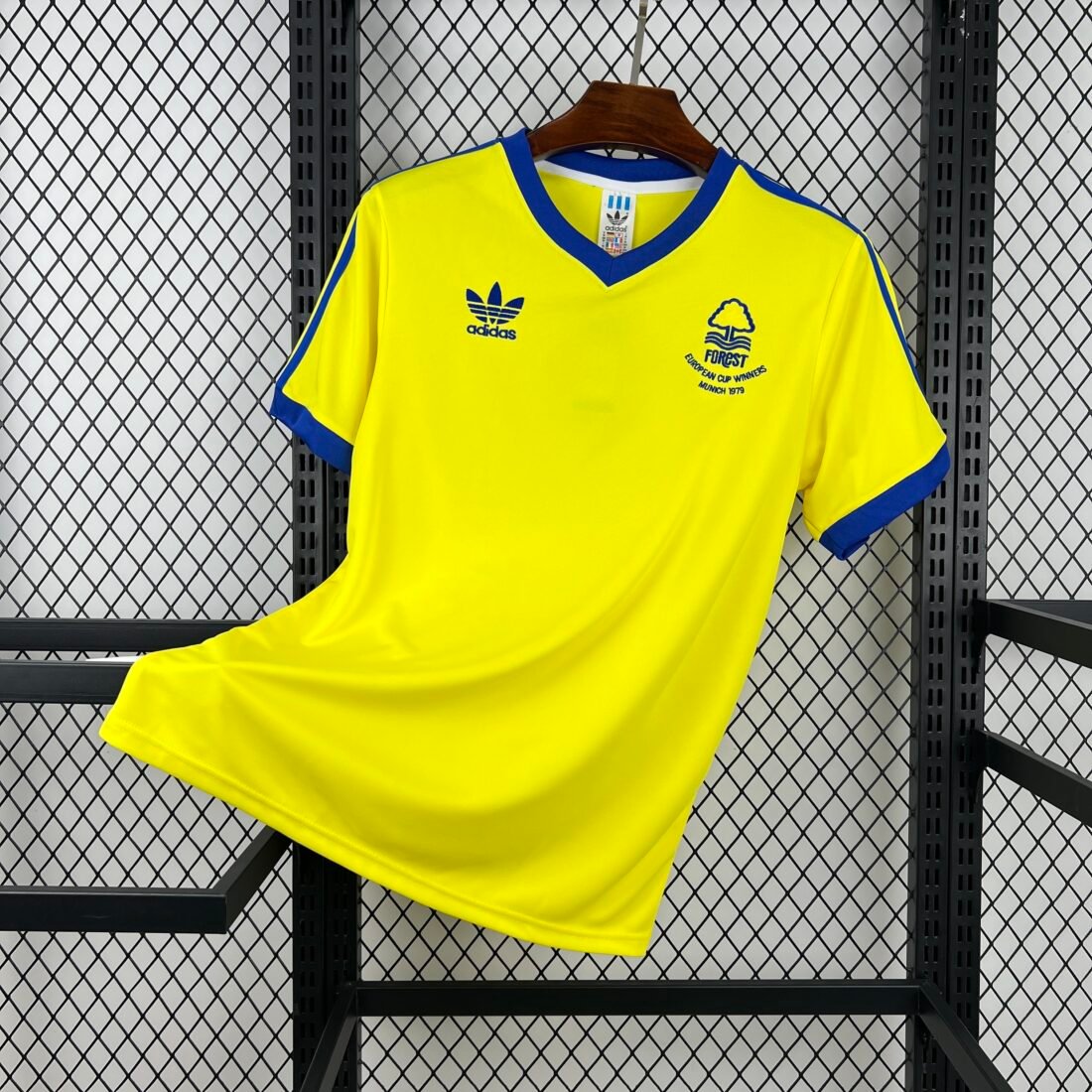 77/78 Nottingham Forest Away Jersey Retro Version 6