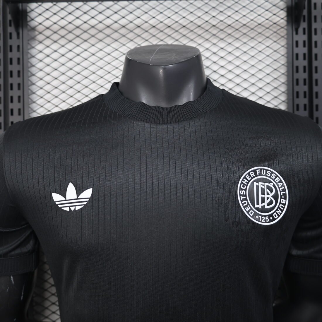 Player; German Anniversary Edition Black | álbum | shop NO.123 | Store 16