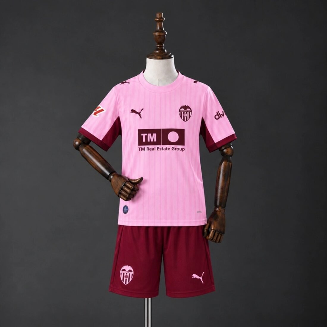 26/27 Valencia Third Kit Kids 16-28 1