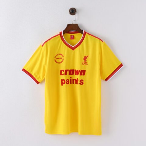 (85/86) Liverpool Away