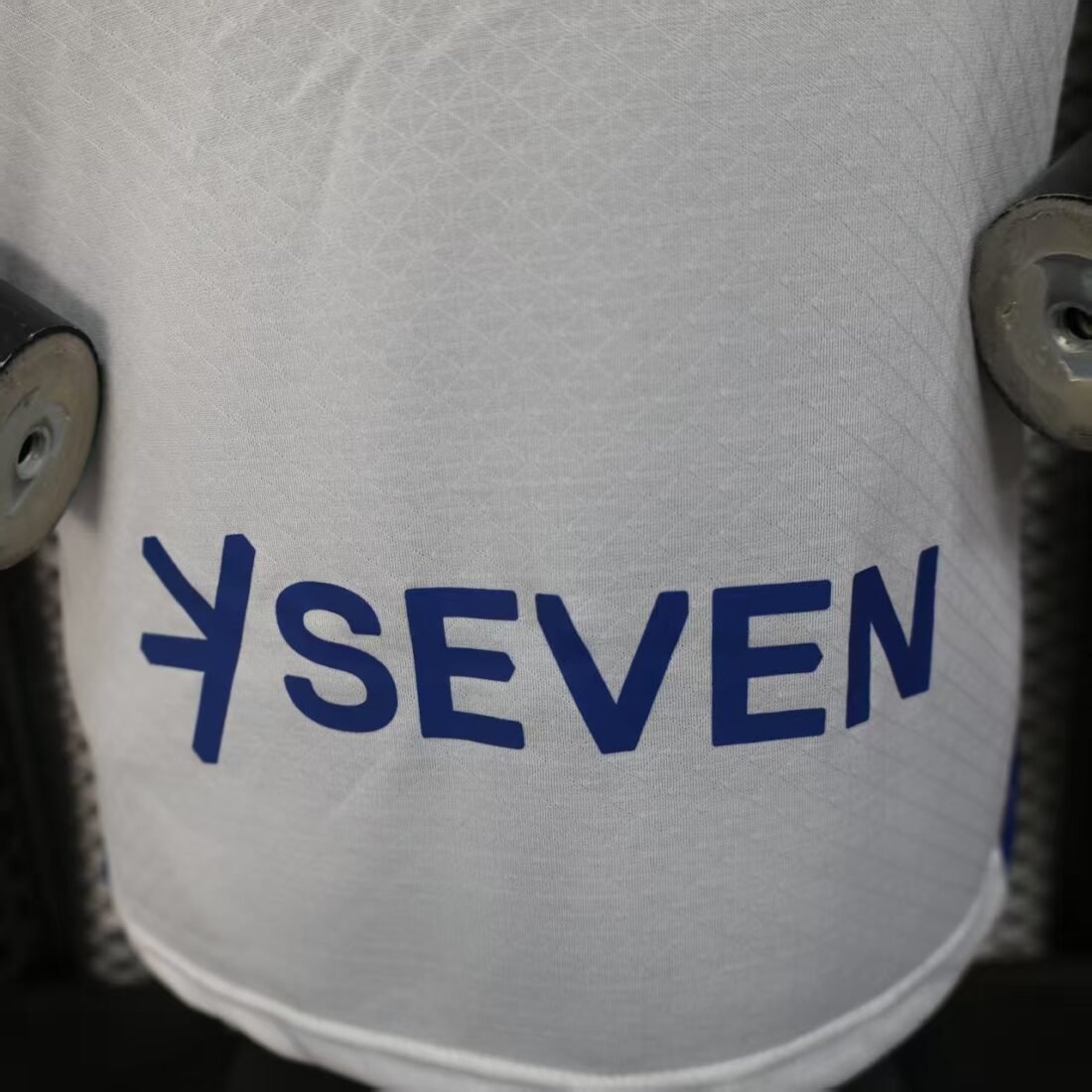 Player: Crescent Training Suit | álbum | shop NO.123 | Store 4